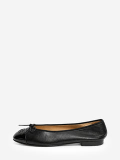 Black leather ballet flats - size EU 41.5 Flat Shoes Chanel 