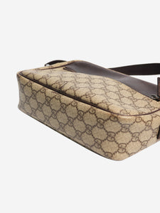 Gucci Brown GG Supreme shoulder bag