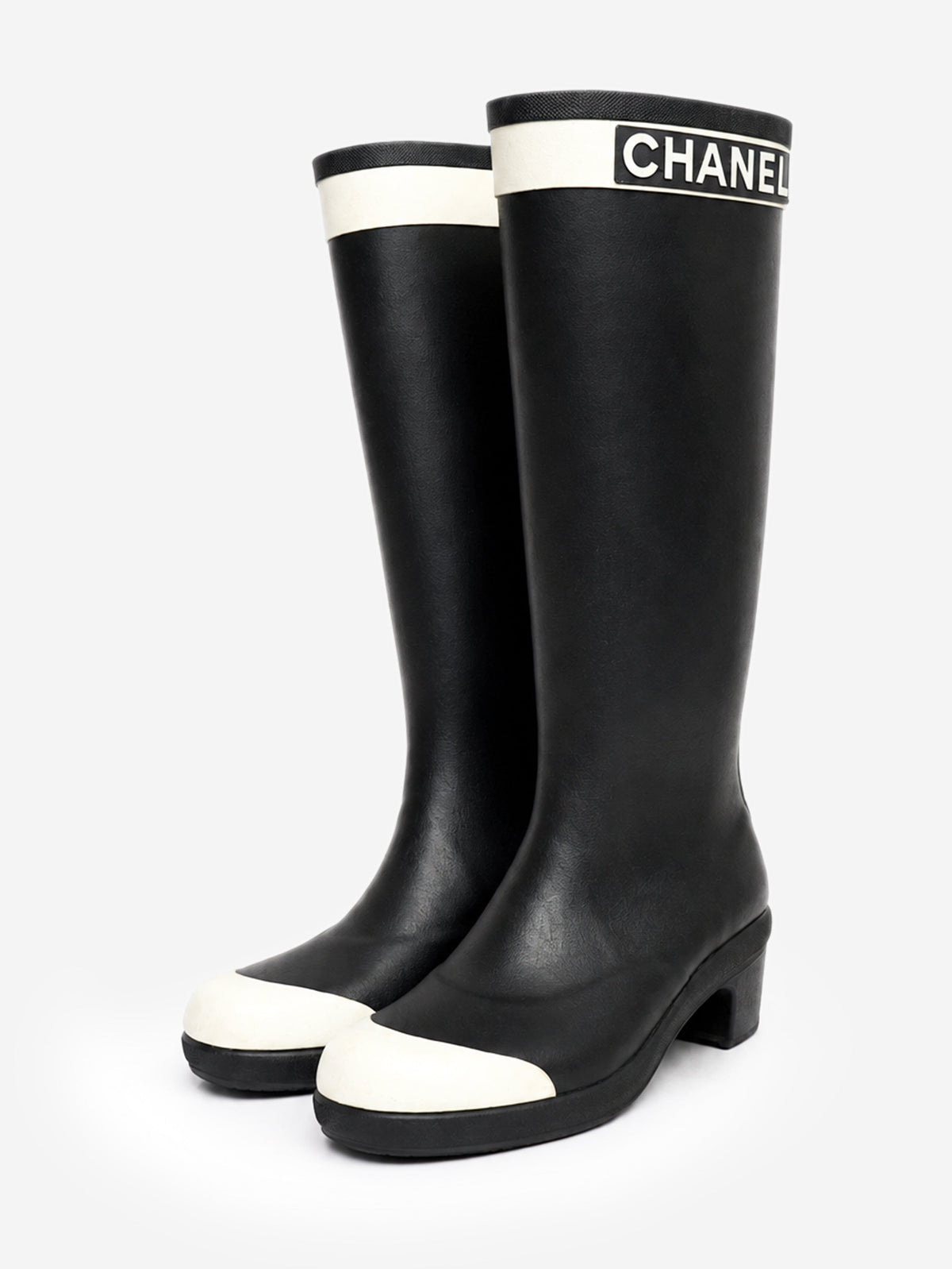 Black and white rubber logo rain boots - size EU 38 Boots Chanel 