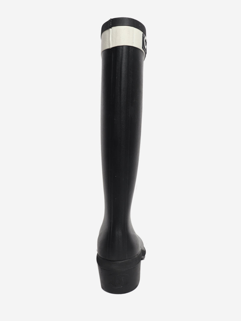 Black and white rubber logo rain boots - size EU 38 Boots Chanel 