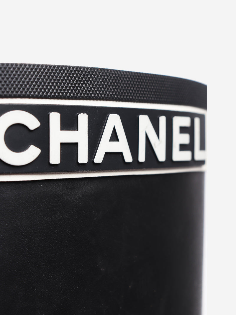 Black and white rubber logo rain boots - size EU 38 Boots Chanel 