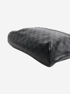 Louis Vuitton Shoulder bags - size Shoulder bags Louis Vuitton 