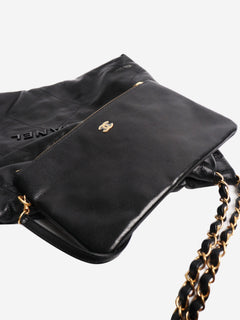 Black 22 caviar leather shoulder bag Shoulder bags Chanel 