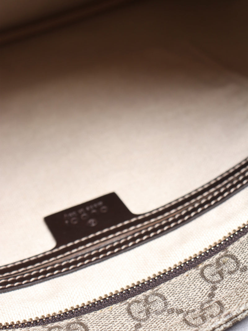 Brown GG Surpreme shoulder bag Shoulder bags Gucci 
