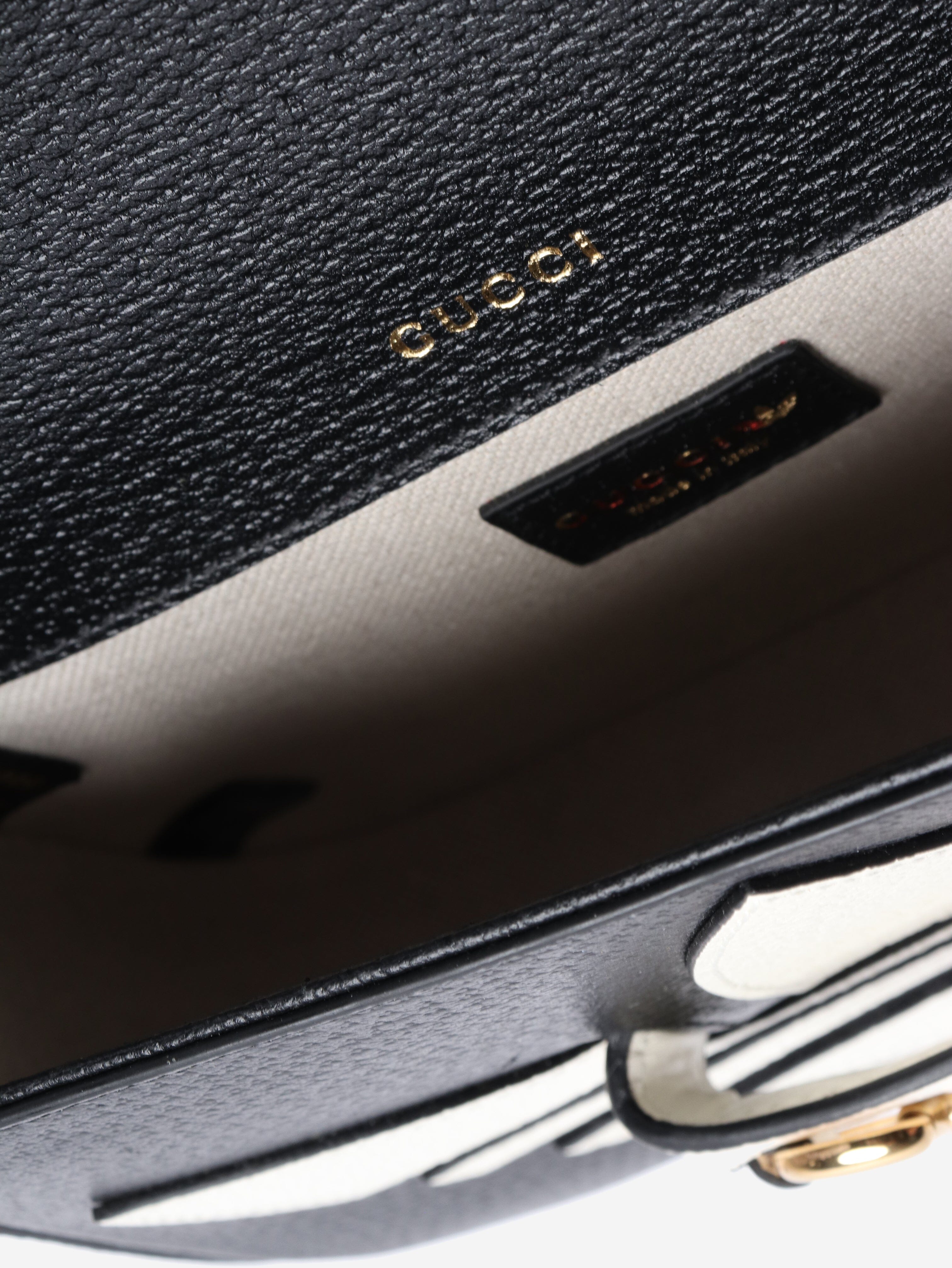Gucci Shoulder bags - size Shoulder bags Gucci 