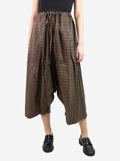 Brown and black baggy gingham trousers - size Trousers Egg 