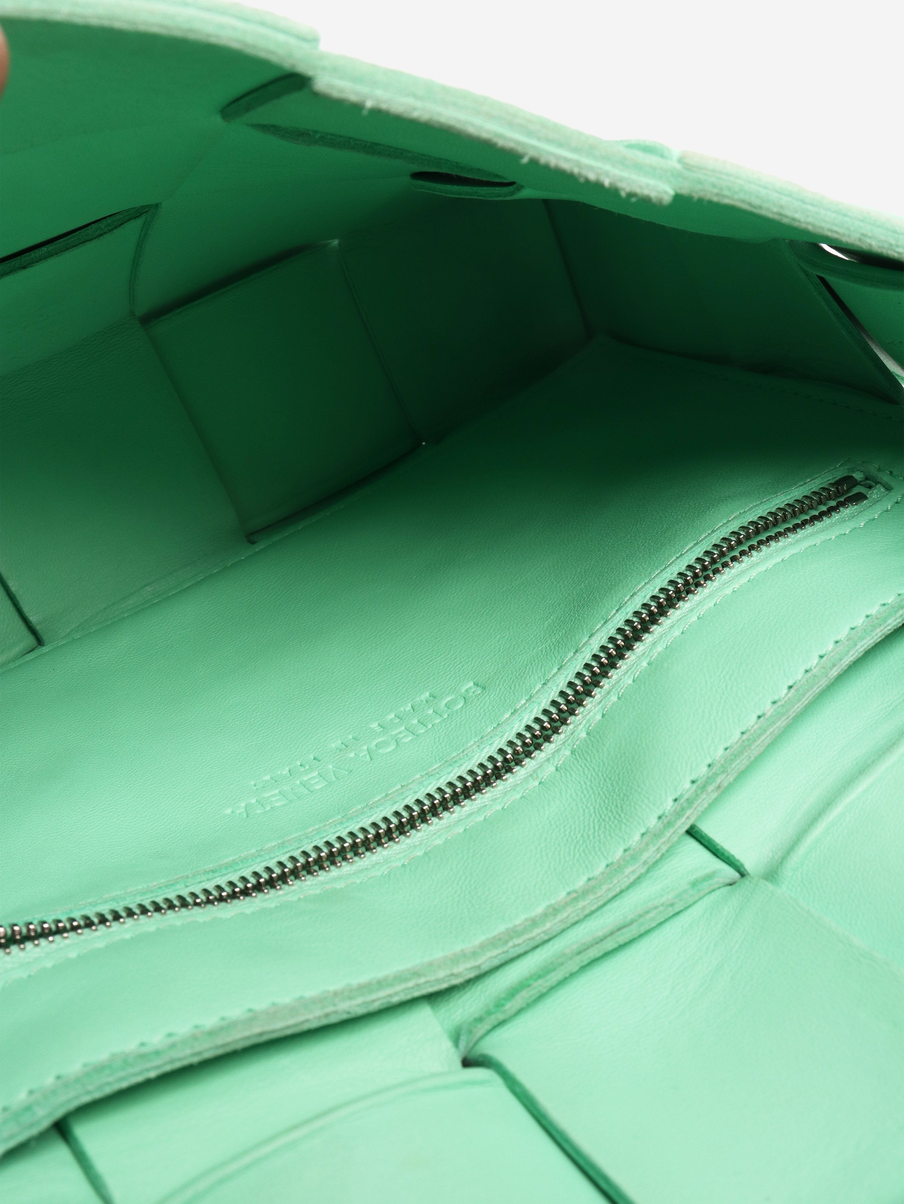 Green Intrecciato Cassette crossbody bag Shoulder bags Bottega Veneta 