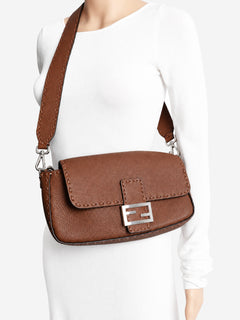 Fendi brown Cuoio Romano leather Selleria Baguette bag - view 2