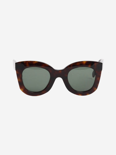 Brown tortoise cat eye sunglsses