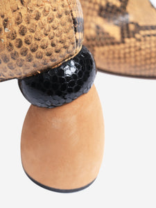 Dries Van Noten Neutral snakeskin ankle boots - size EU 38.5