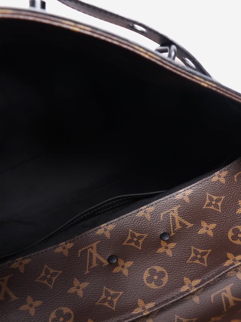 Louis Vuitton Shoulder bags - size Shoulder bags Louis Vuitton 