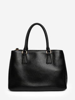 Black Saffiano leather Galleria bag Shoulder bags Prada 