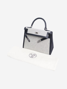 Hermes Ecru and black Kelly II Sellier 28 bag