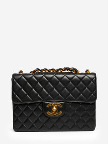 Black vintage 90s lambskin Jumbo Classic Single Flap bag Shoulder bags Chanel 
