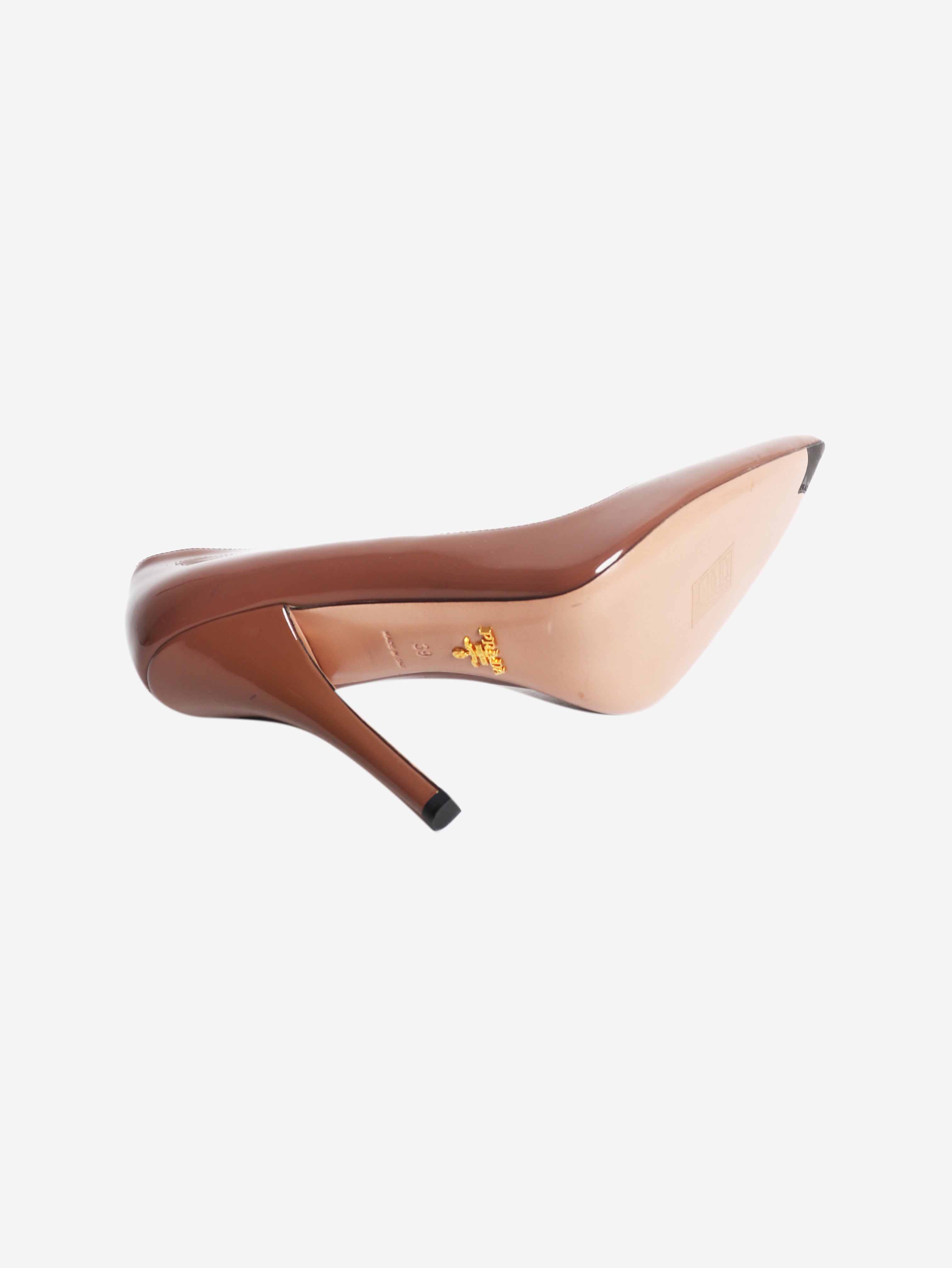 Brown patent leather pumps - size EU 39 (UK 6)
