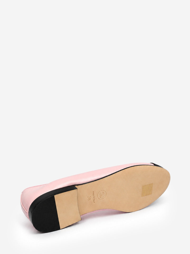 Pink lambskin cap-toe ballet flats - size EU 38.5 Flat Shoes Chanel 