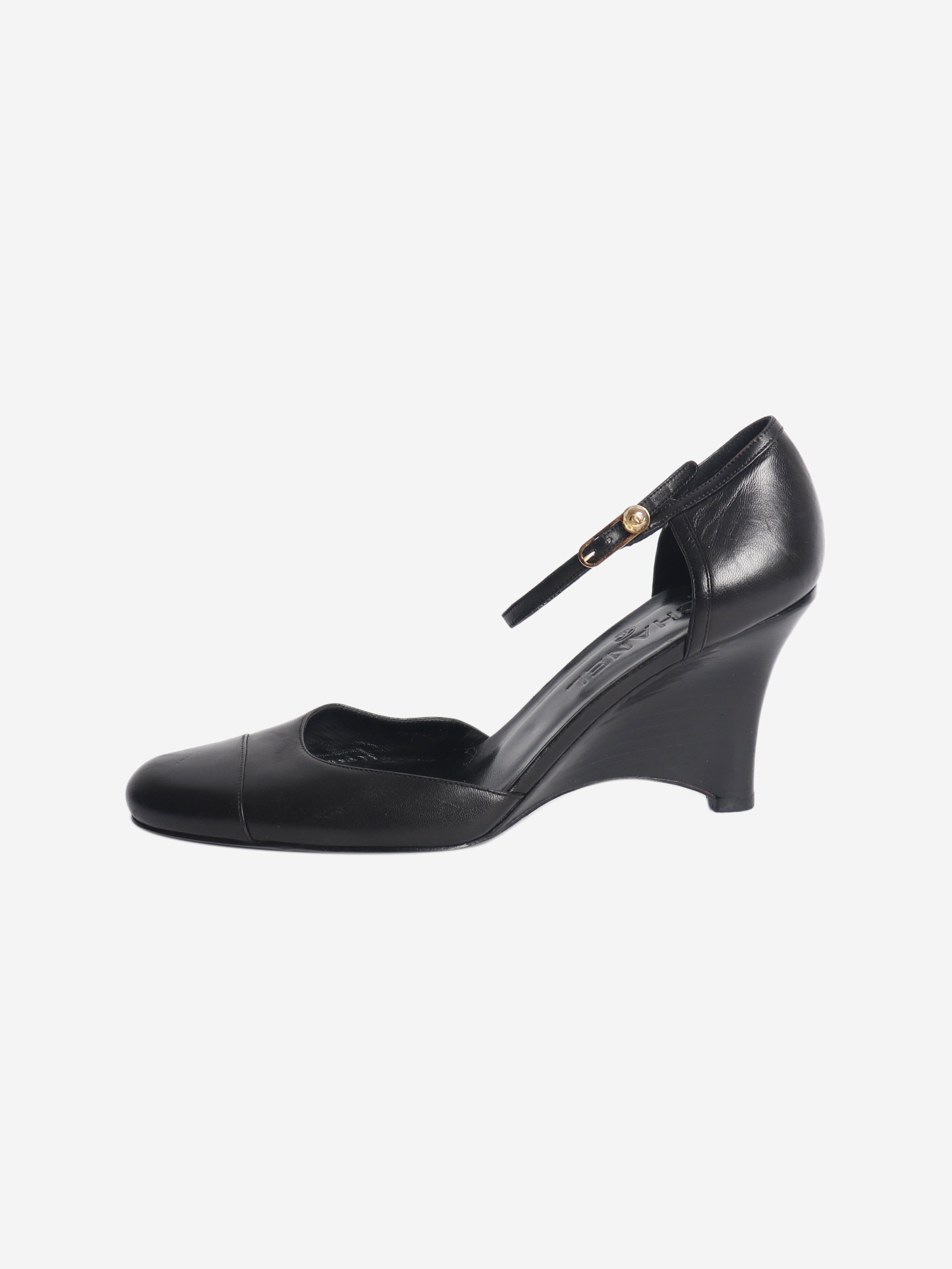 Black closed toe wedge heels - size EU 39 (UK 6) Heels Chanel 