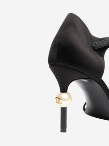 Chanel Black satin sandal heels - size EU 37
