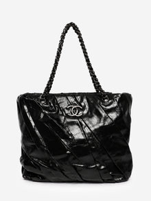 Black 2009 glazed calfskin Twisted tote bag Tote Bags Chanel 