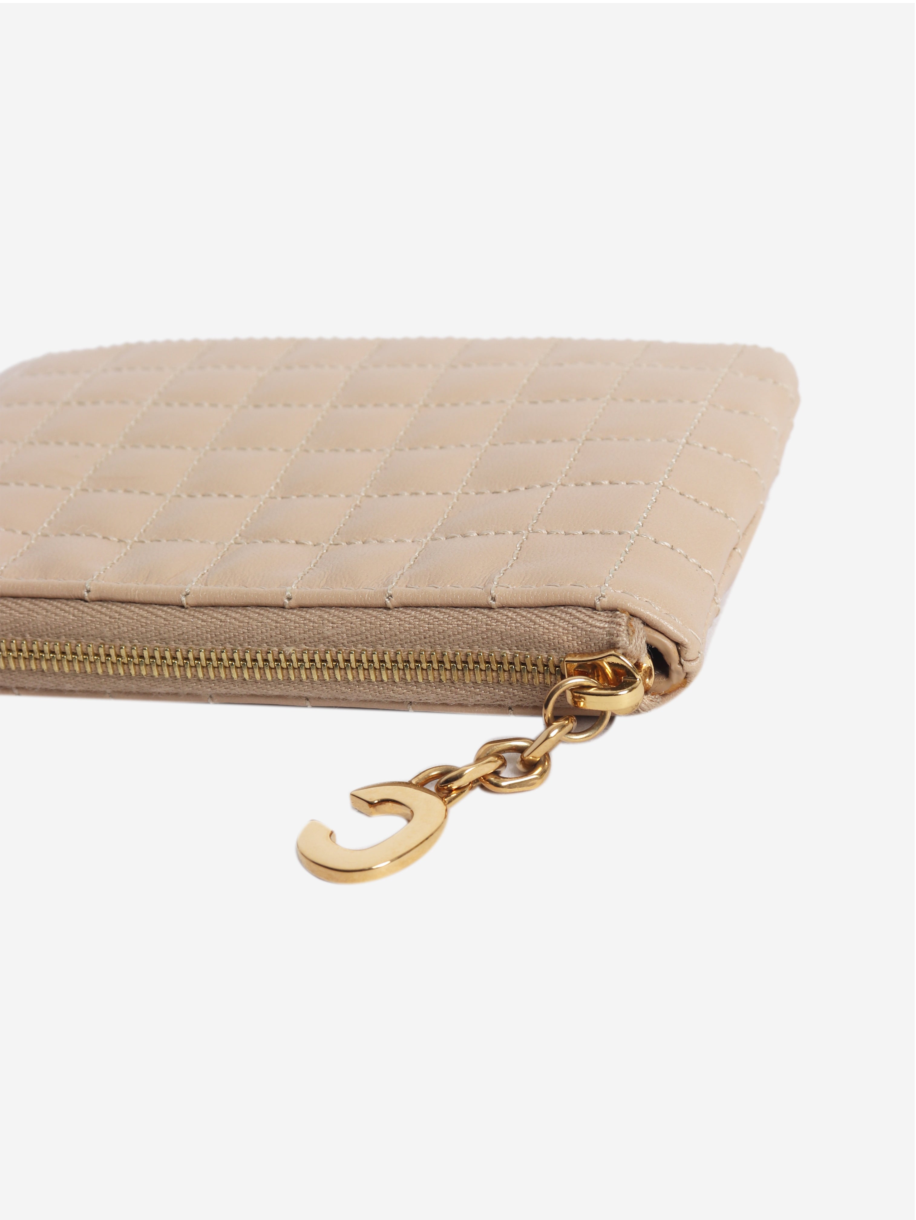 Beige quilted leather card holder