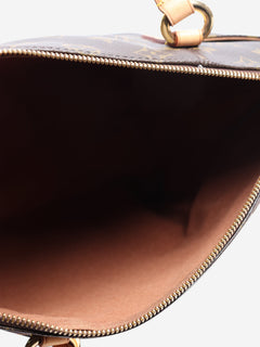 Brown 2009 Totally shoulder bag Shoulder bags Louis Vuitton 