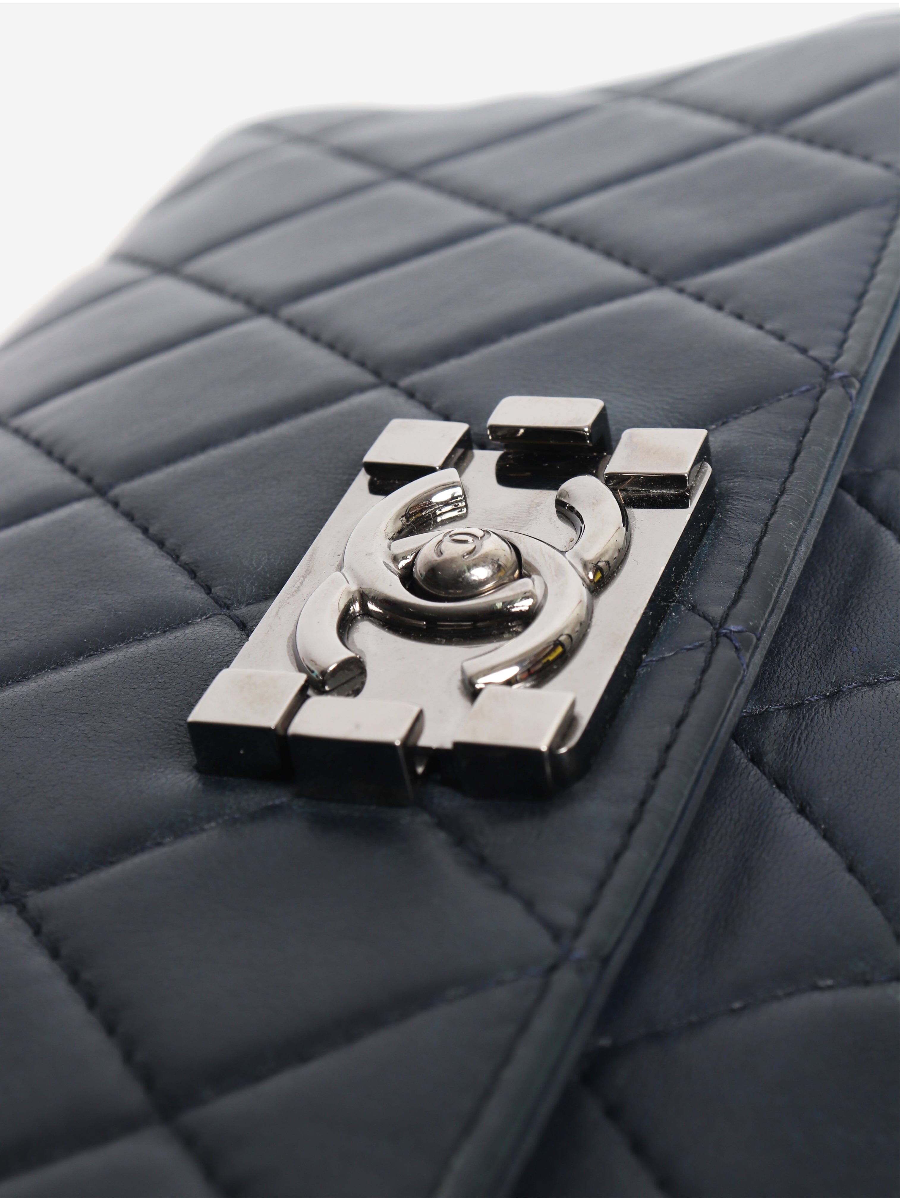 Navy 2012 east west boy bag Cross-body Bags Chanel 