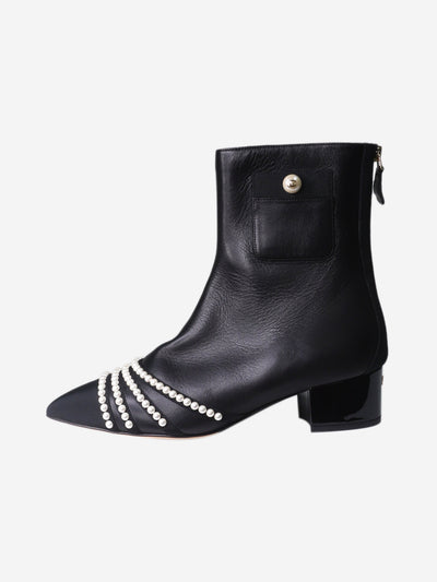 Black leather pearl boots - size EU 38.5 (UK 5.5) Boots Chanel 