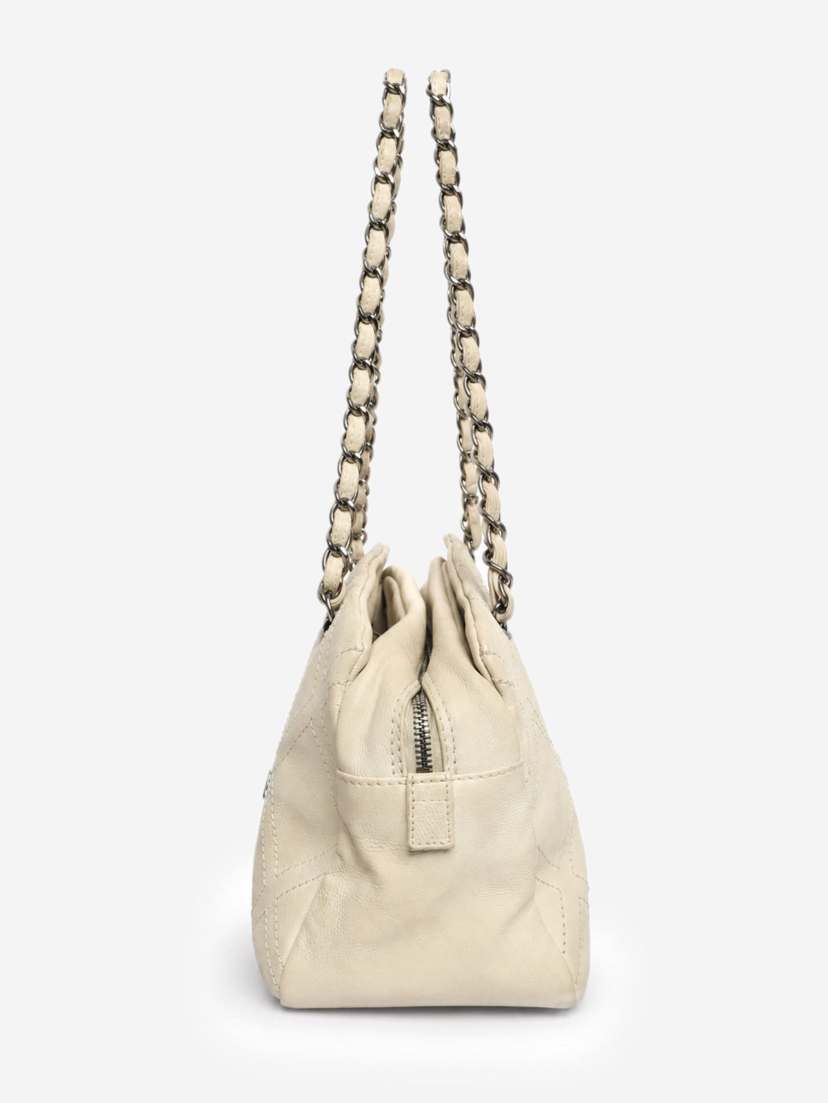 Cream 2006 leather diamond-stitched CC bowling bag Top Handle Bags Chanel 