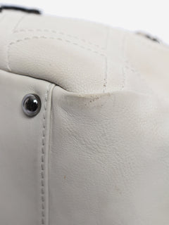 Cream 2006 leather diamond-stitched CC bowling bag Top Handle Bags Chanel 