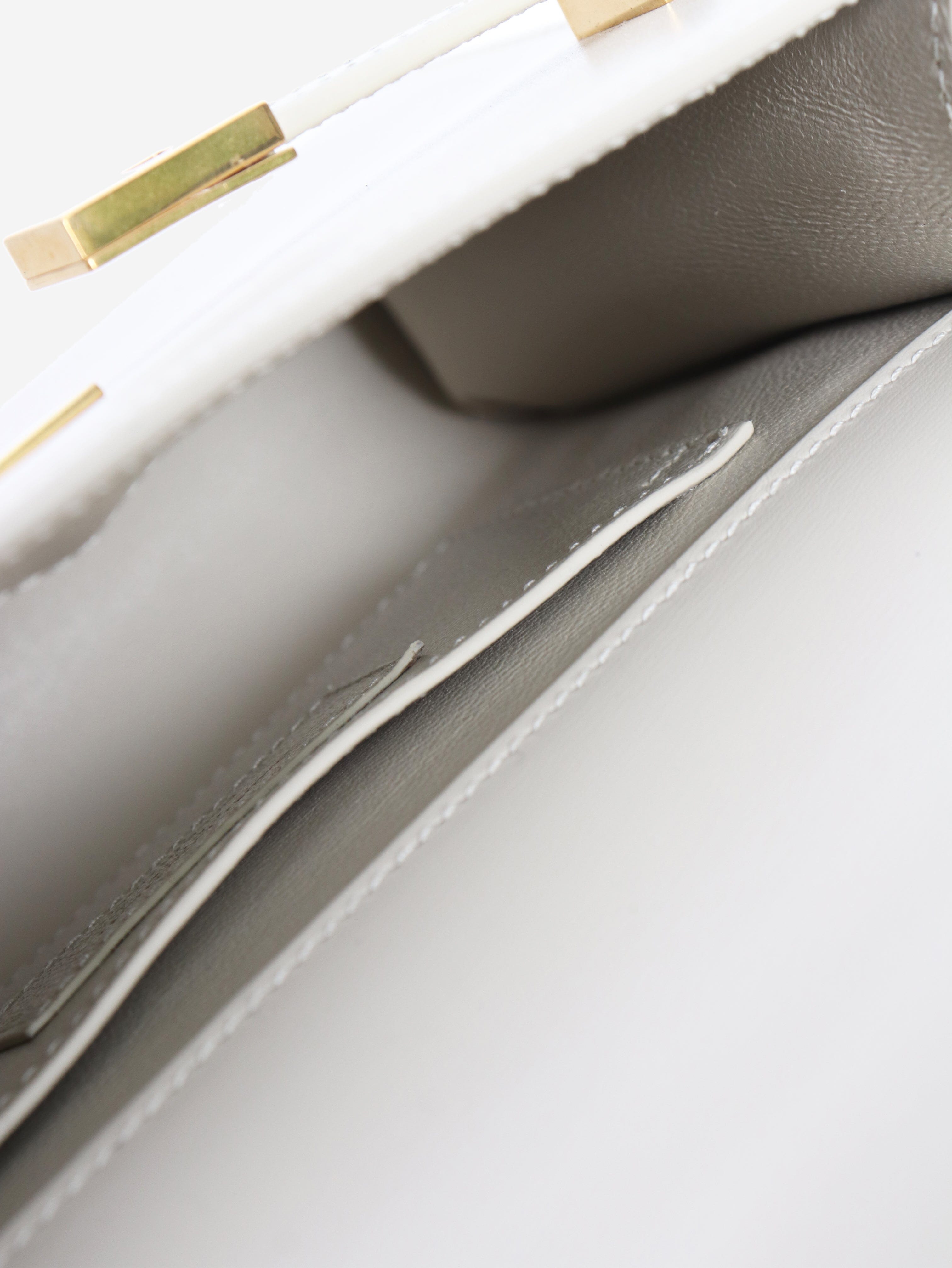 Cream Manhattan shoulder bag Shoulder bags Saint Laurent 