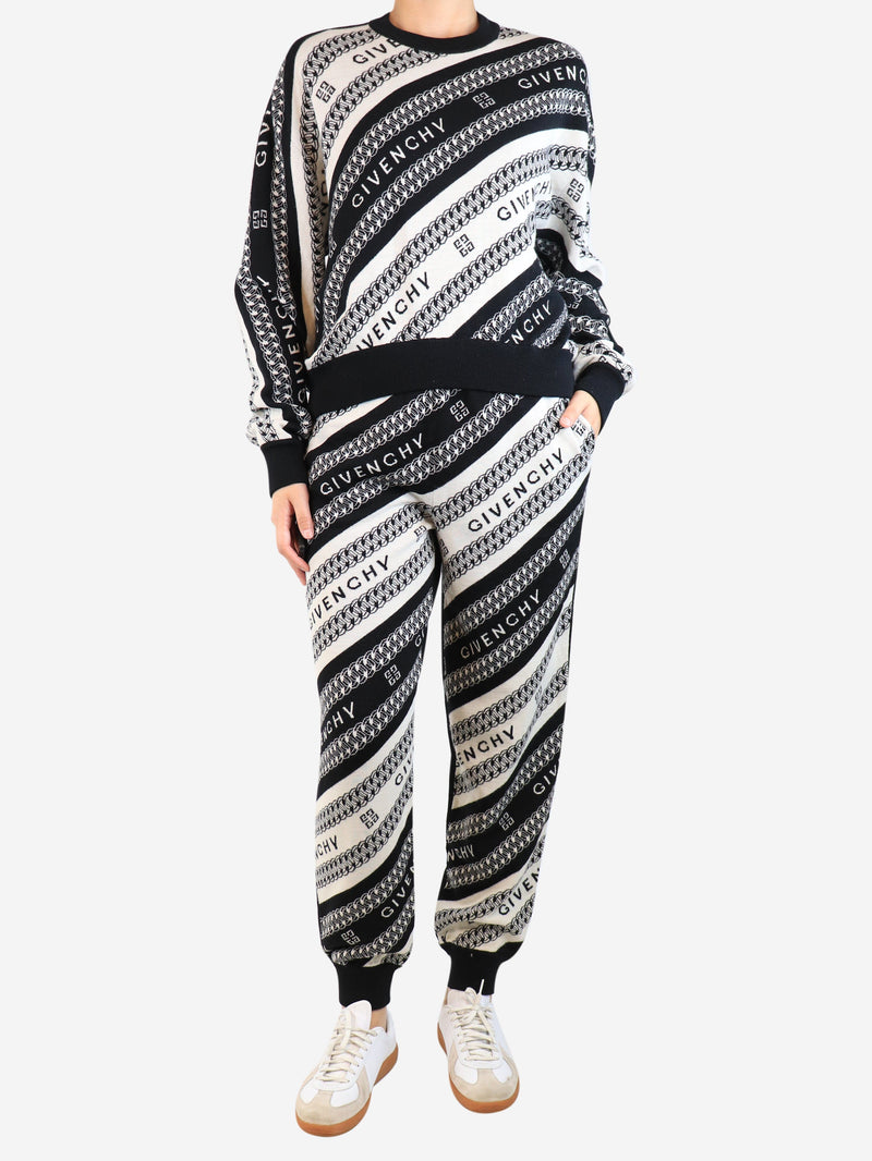 Black jacquard chain printed knit trousers - size S Trousers Givenchy 