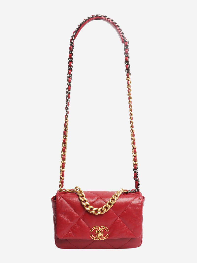 Red 2022 19 lambskin quilted shoulder bag Shoulder bags Chanel 