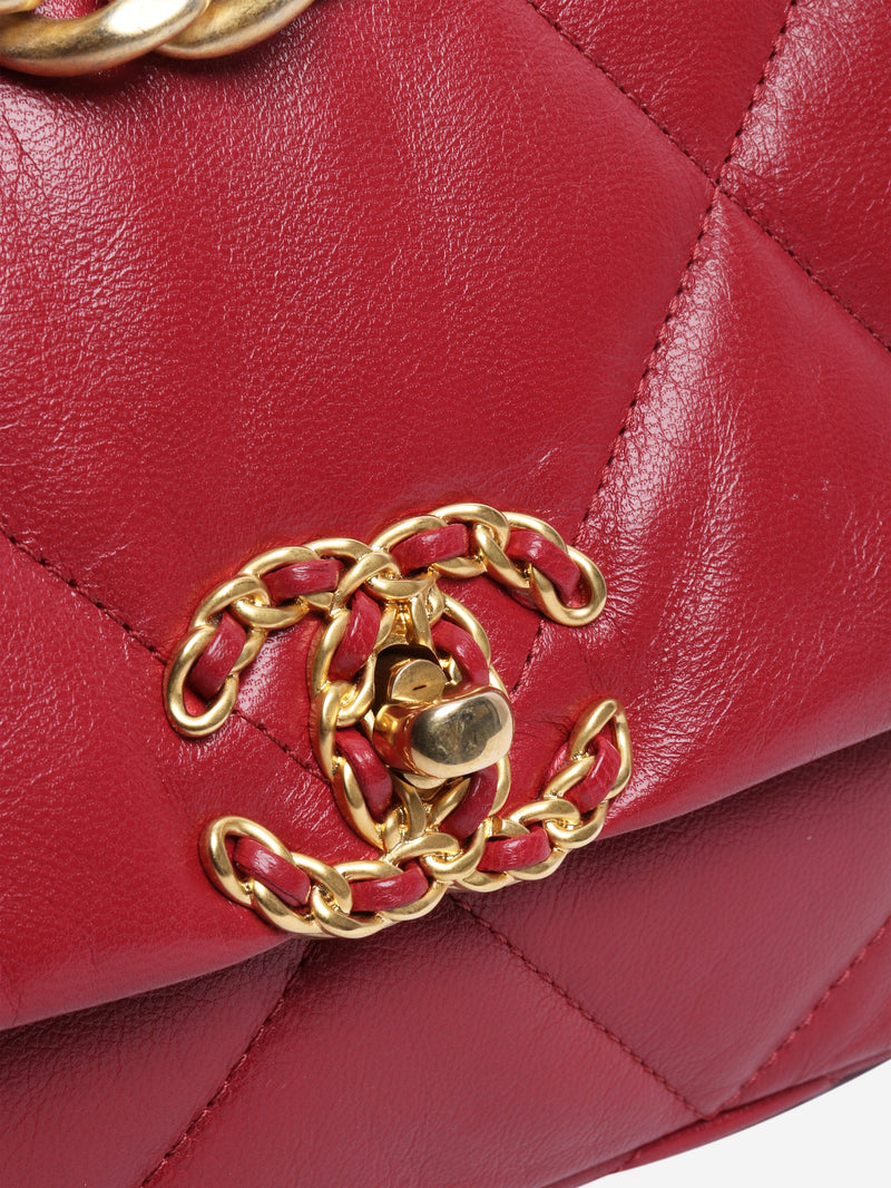Red 2022 19 lambskin quilted shoulder bag Shoulder bags Chanel 