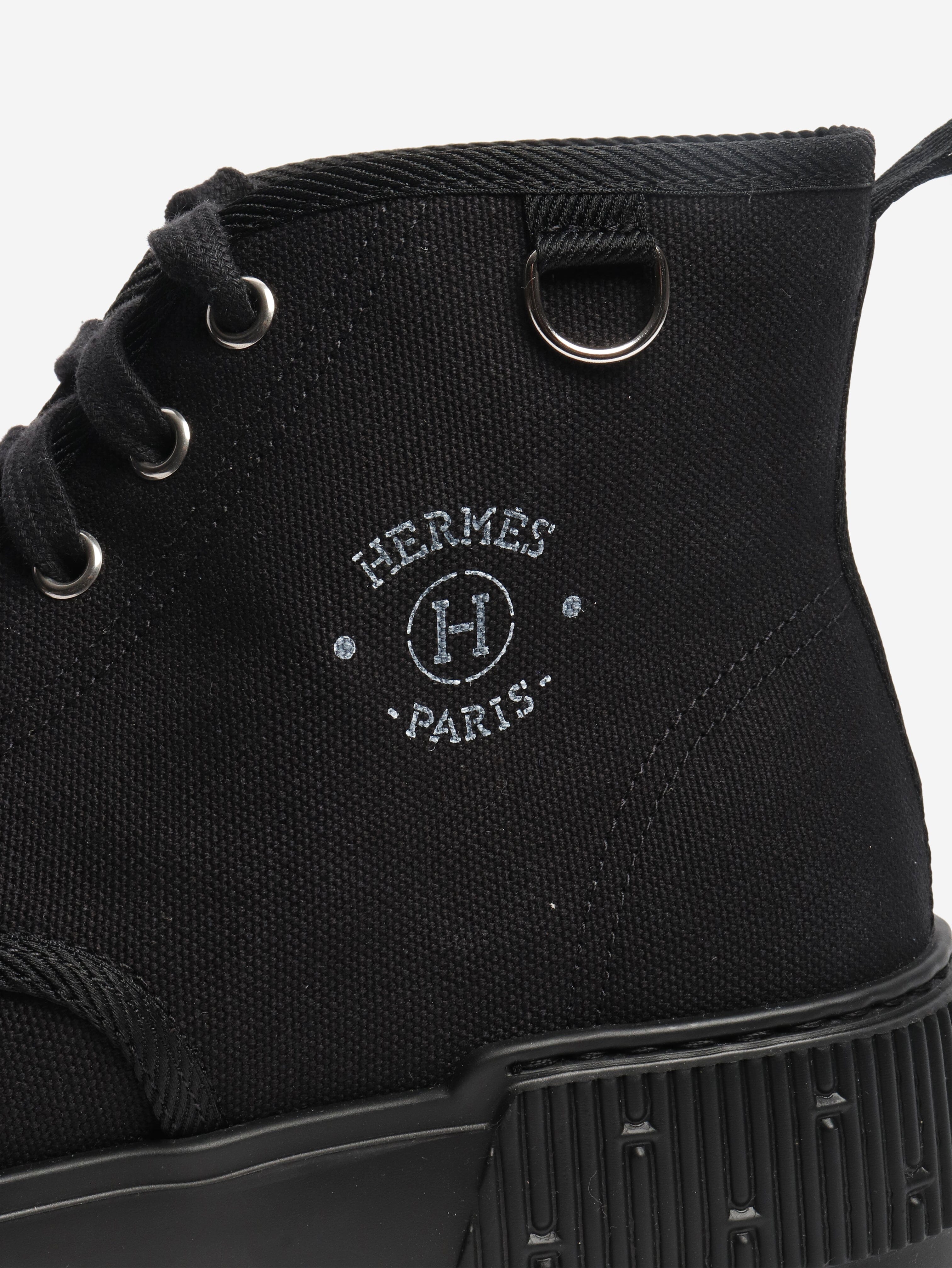 Black canvas ankle boots - size EU 39 (UK 6) Boots Hermes 