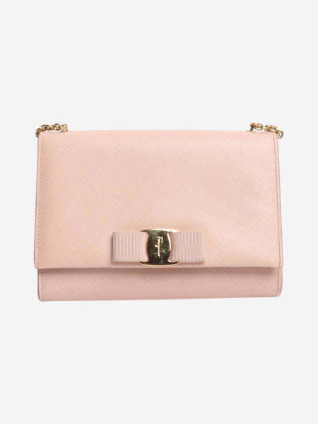 Light pink Vara Bow leather crossbody bag alternate image