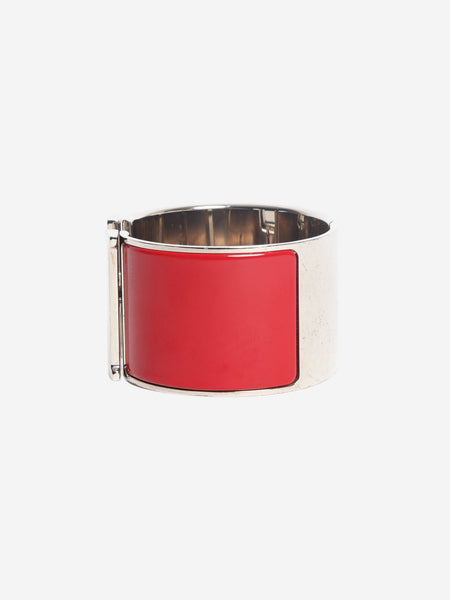 Red and silver Clic clac H wide bangle alternate image