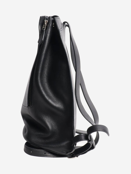 Black GR24 backpack alternate image