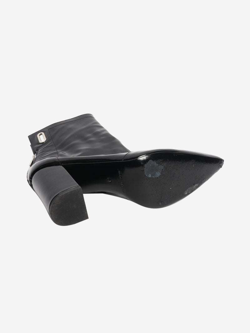 Black patent boots - size EU 40 (UK 7) Boots Robert Clergerie 