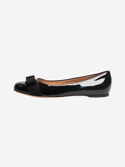 Salvatore Ferragamo Black patent flat shoes - size US 6.5 (UK 4.5) Flat Shoes Salvatore Ferragamo 