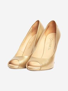 Chanel Gold heels with pearl detail - size EU 38 (UK 5)
