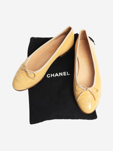 Chanel Yellow patent leather ballet flats - size EU 38.5 (UK 5.5)