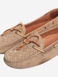 Bottega Veneta Neutral suede boat shoes - size EU 38.5 (UK 5.5)