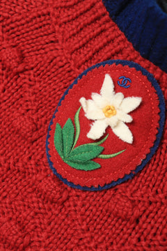 Red knit flower detail sweater - size UK 8 Knitwear Chanel 