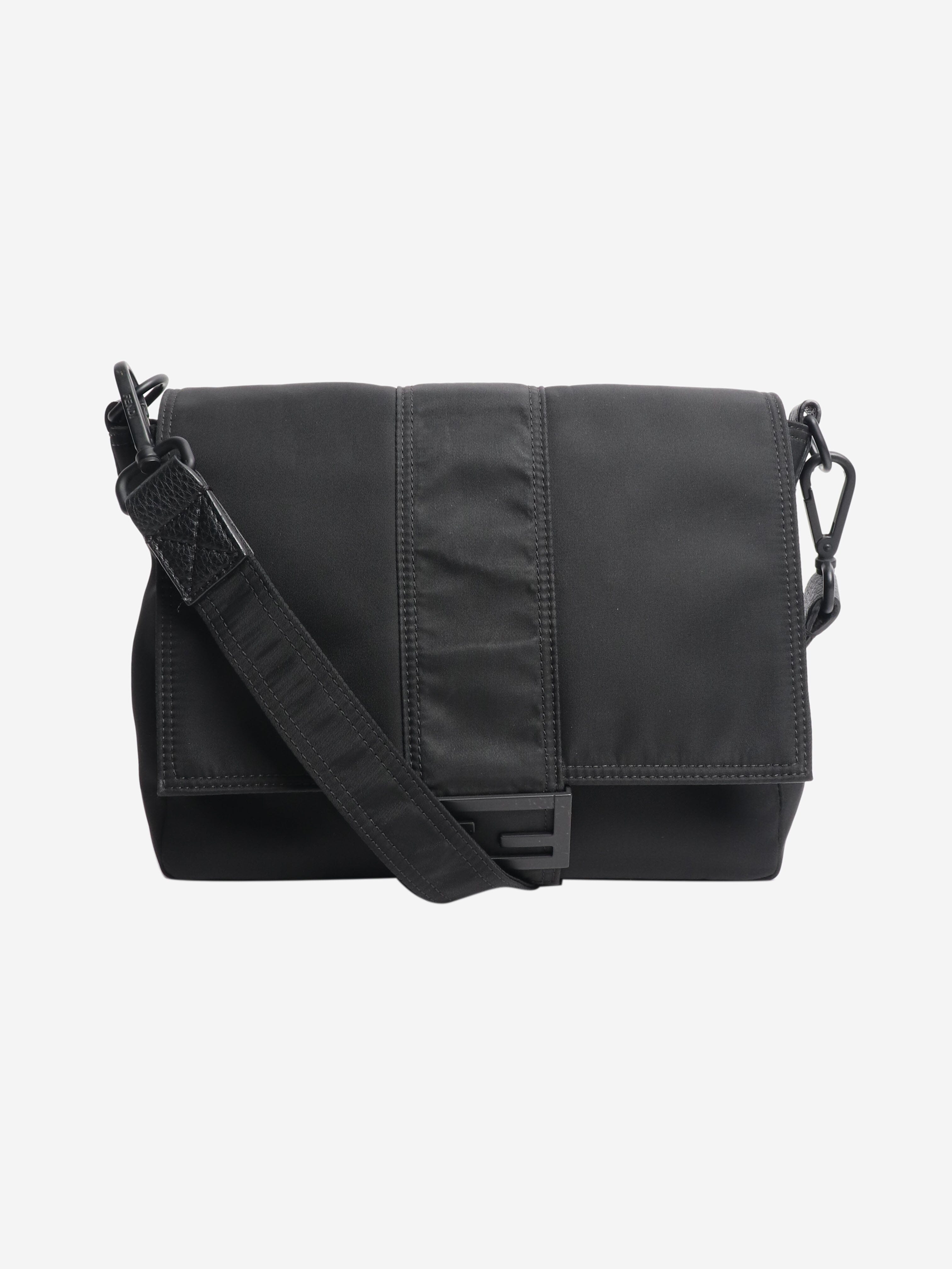 Fendi Shoulder bags - size Shoulder bags Fendi 