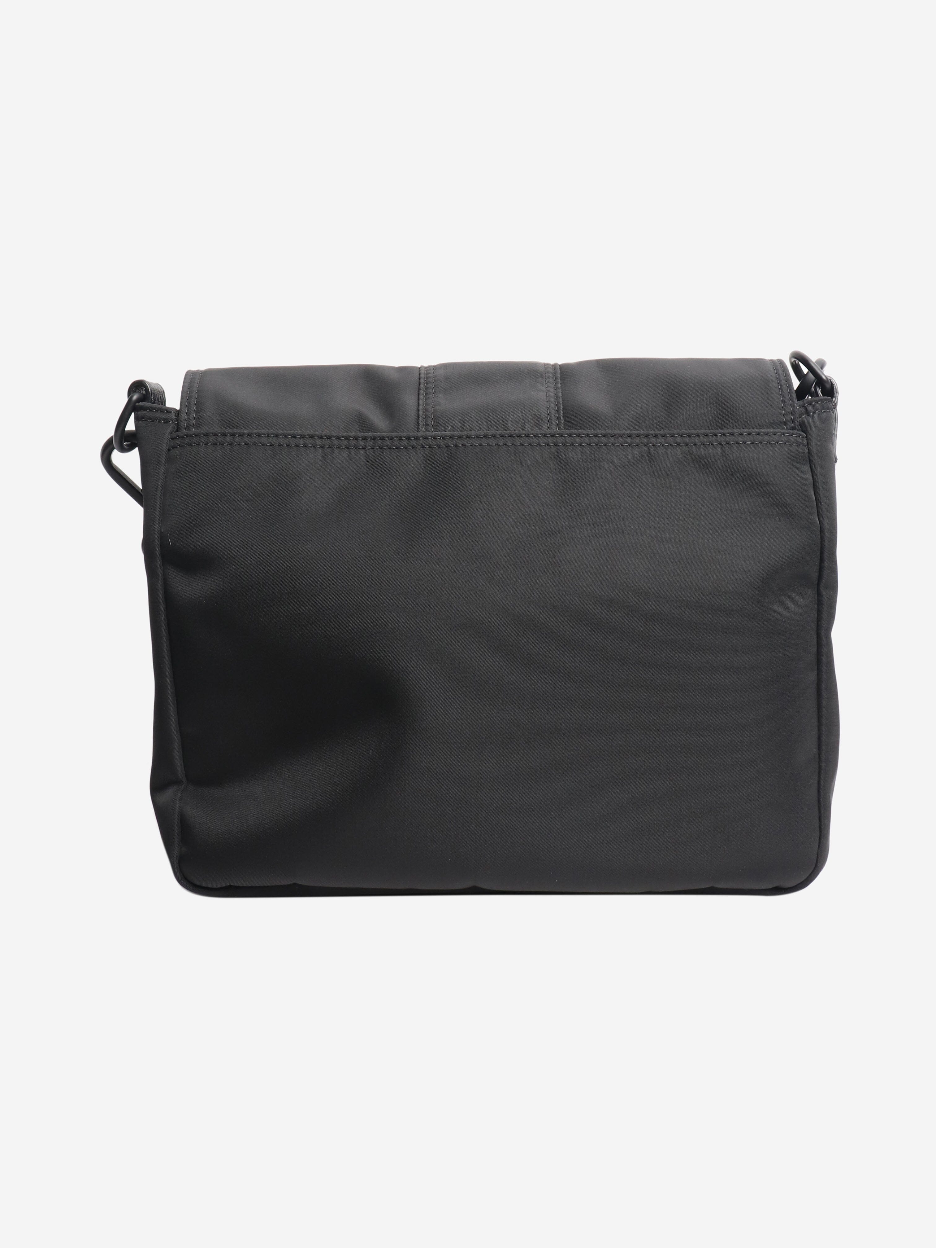 Fendi Shoulder bags - size Shoulder bags Fendi 