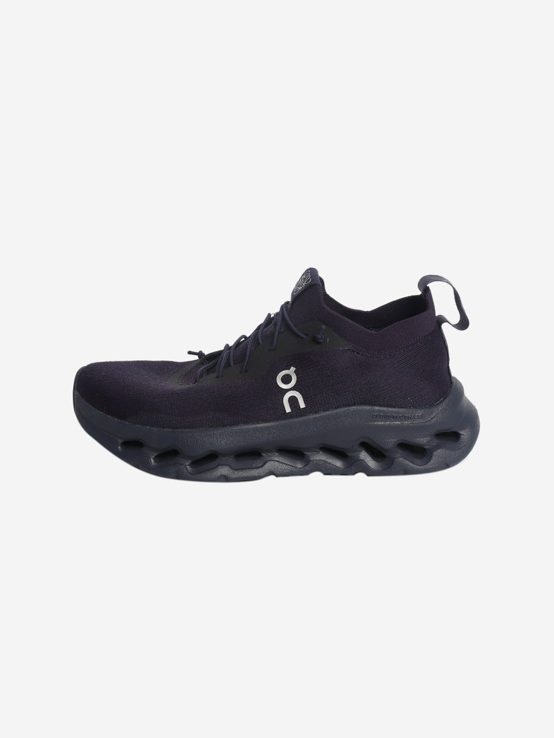 Navy Cloudtilt trainers - size EU 37