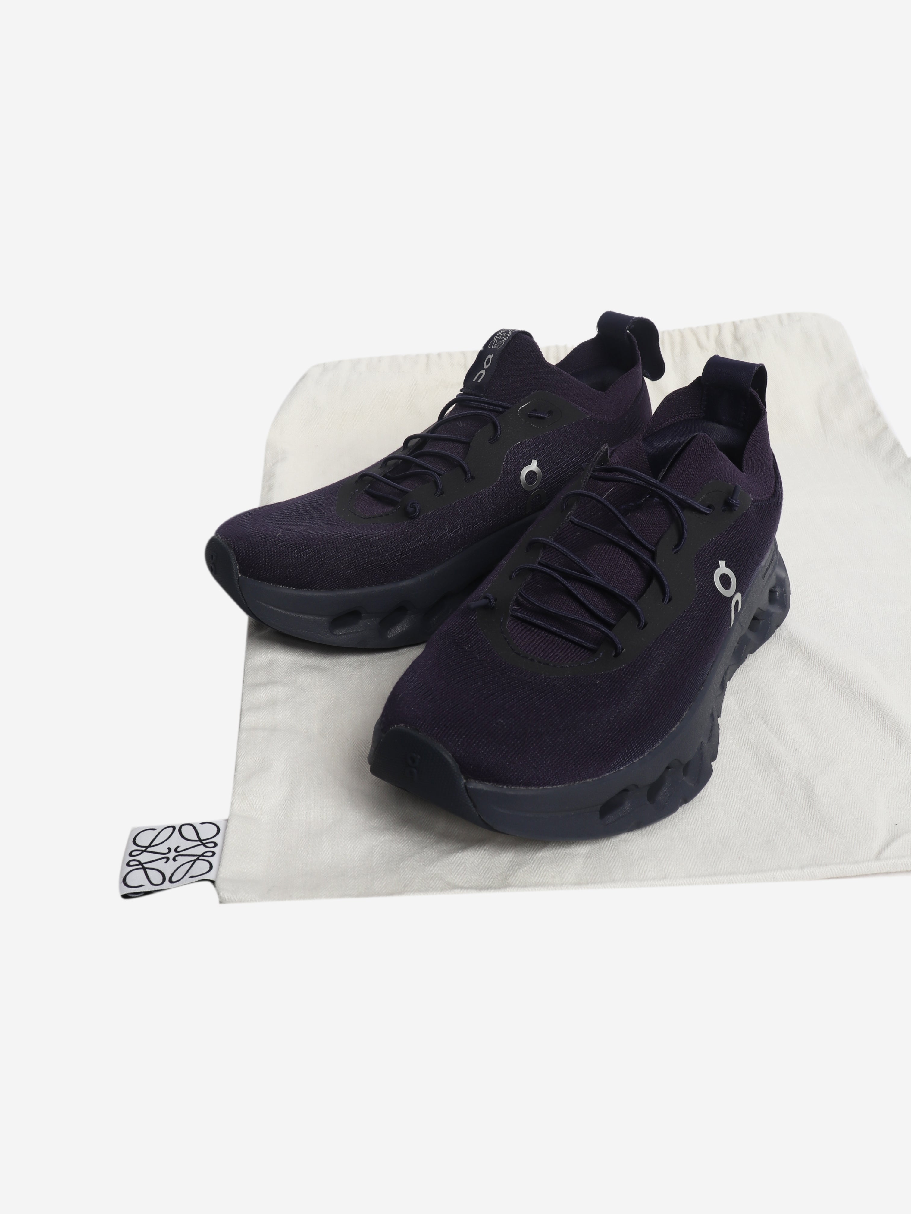 Navy Cloudtilt trainers - size EU 37