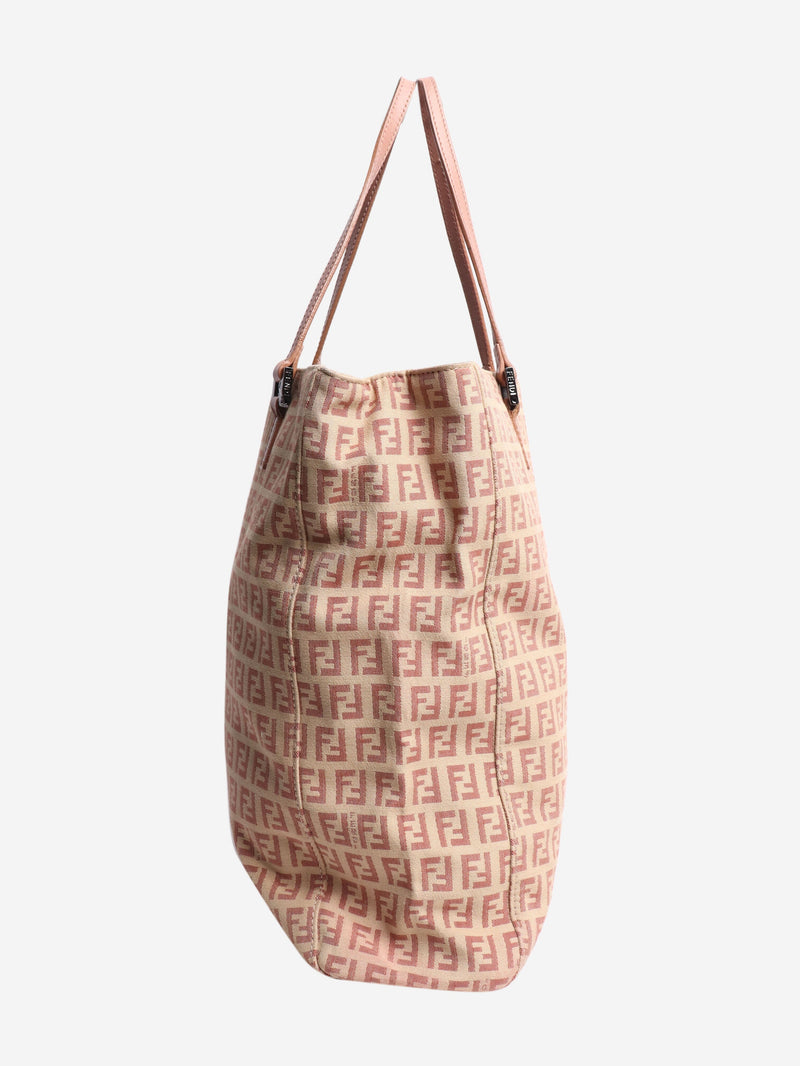 Fendi Shoulder bags - size Shoulder bags Fendi 