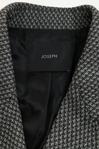 Joseph Joseph Black and ivory Chapone blazer - size UK 10