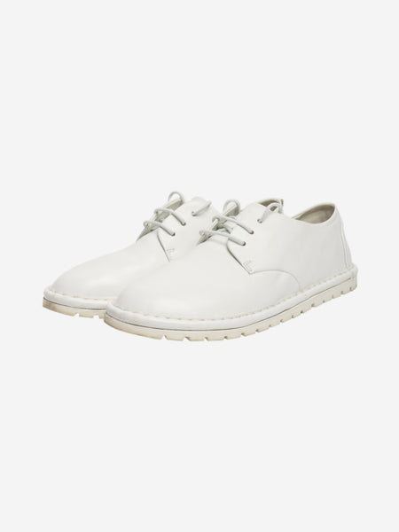 White lace-up leather shoes - size EU 38.5 alternate image